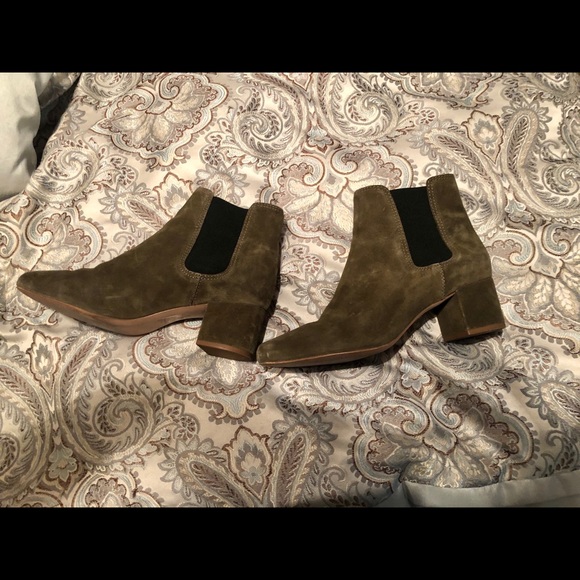 madewell walker chelsea boot